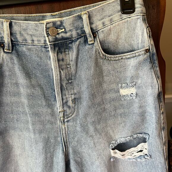 Pacsun distressed hi rise size 27 mom jeans - Picture 4 of 9